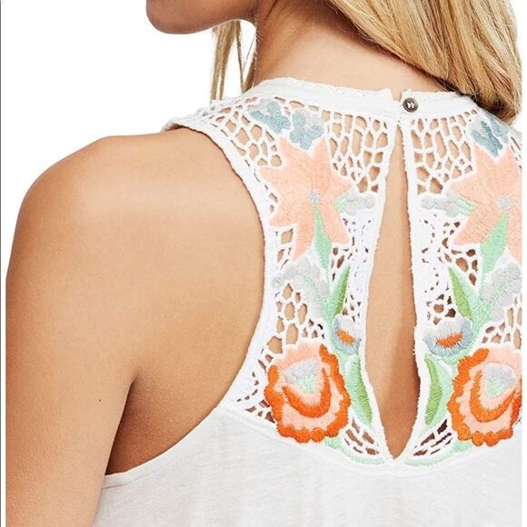 NWT Free People Flower Power Embroidered Tank Top - Picture 7 of 8